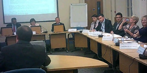 Councillor Stuart Kelly explains to the Coordinating Committee why he disagrees with the Cabinet decision about Forest Schools and Healthy Homes 18th September 2014 Committee Room 1, Wallasey Town Hall