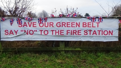 photo 13 Land off Saughall Massie Road Saughall Massie 13th December 2016 SAVE OUR GREEN BELT SAY NO TO THE FIRE STATION banner