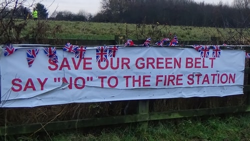 photo 3 Land off Saughall Massie Road Saughall Massie 13th December 2016 SAVE OUR GREEN BELT SAY NO TO THE FIRE STATION banner