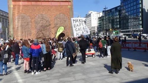 protest Mann Island climate change greenspaces 12th April 2019 photo 1